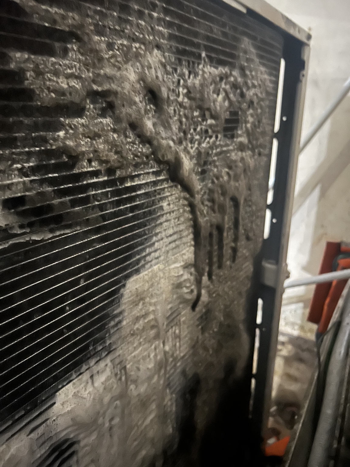 Dirty aircond coil before deep cleaning
